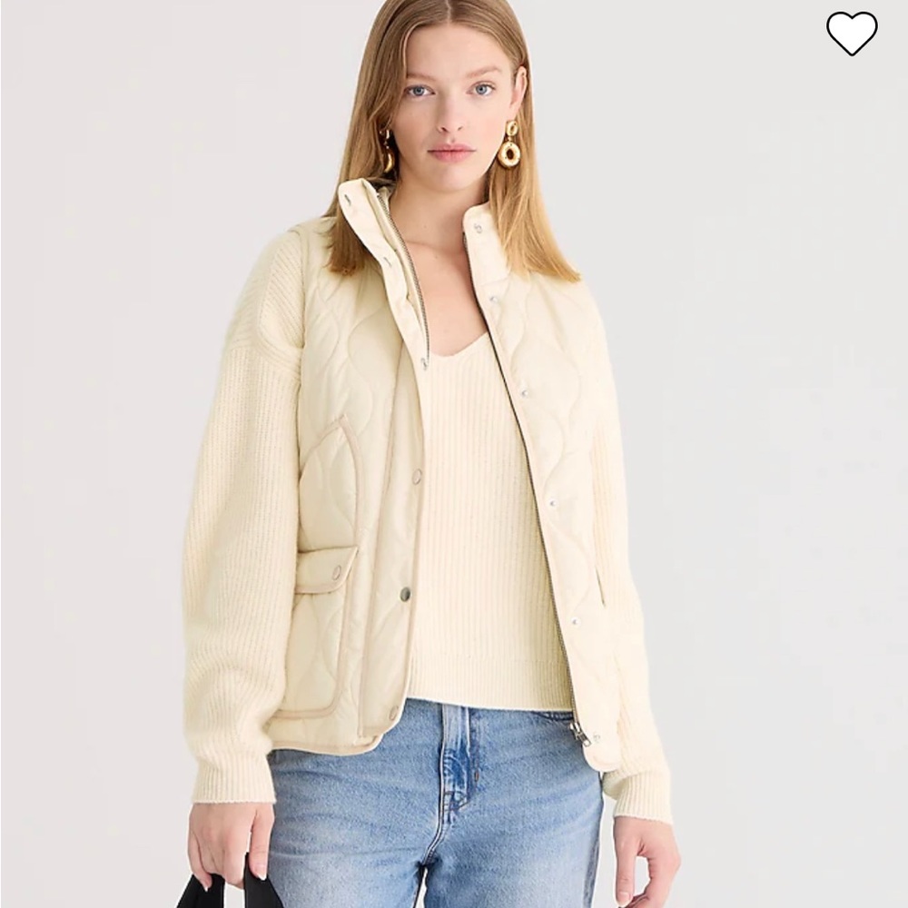 NWT J.Crew Dusty Ivory New Quilted Excursion Vest - Size Medium